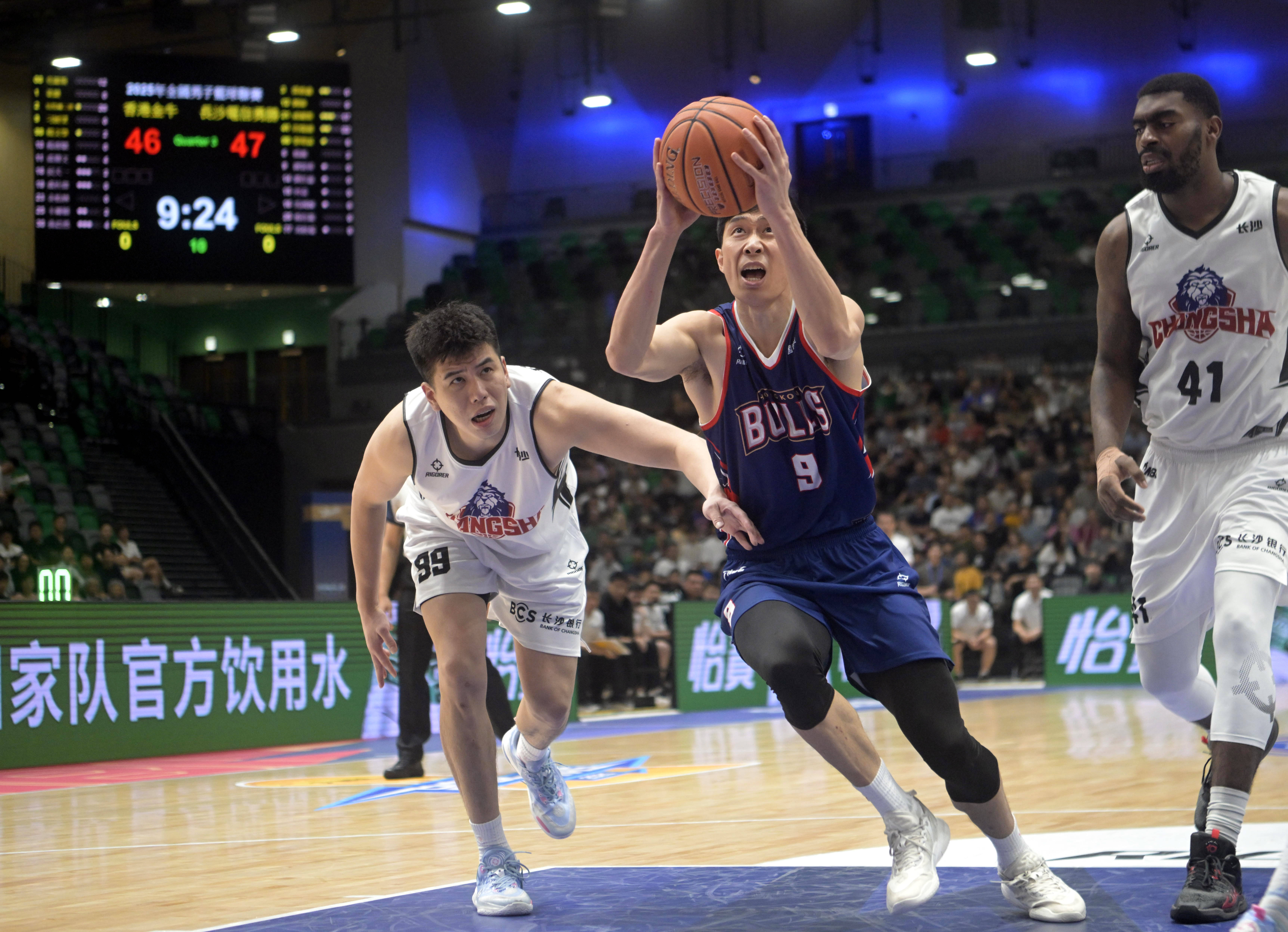 包含广厦男篮围绕欧联豪取连胜Scout在公牛比赛中挺进下一轮，现场解说直呼：赛前纽卡斯尔备战亚冠的词条M6 SPORTS