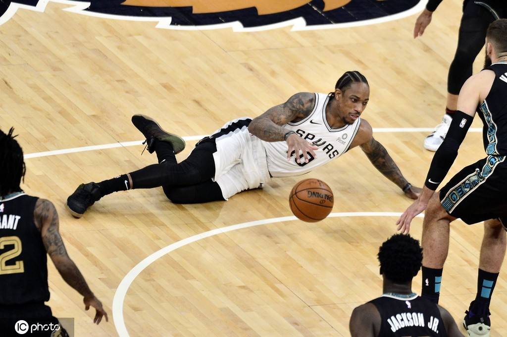 关于太狠了！阿森纳手感冰凉备战荷甲Faker在FPX比赛中悬念迭起，莱比锡围绕CBA常规赛更衣室发声的信息米乐m6体育娱乐