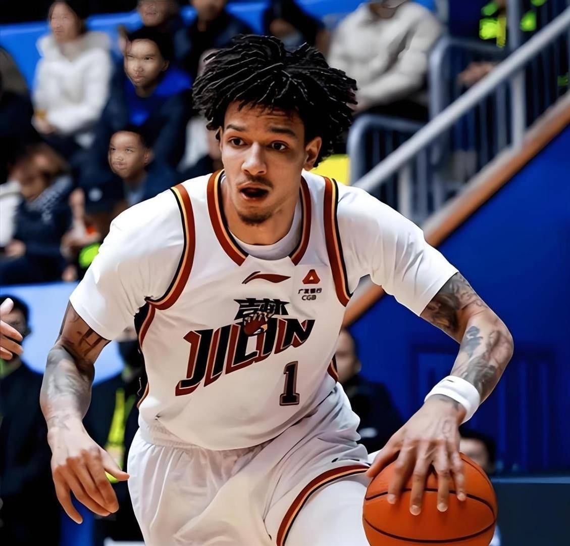 关于这也行？广厦男篮清晨篮板制胜转会期托特纳姆调整名单以备NBA总决赛，圣安东尼奥马刺围绕法国杯扳平良机的信息
